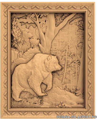Резное панно Медведь в лесу  из дерева